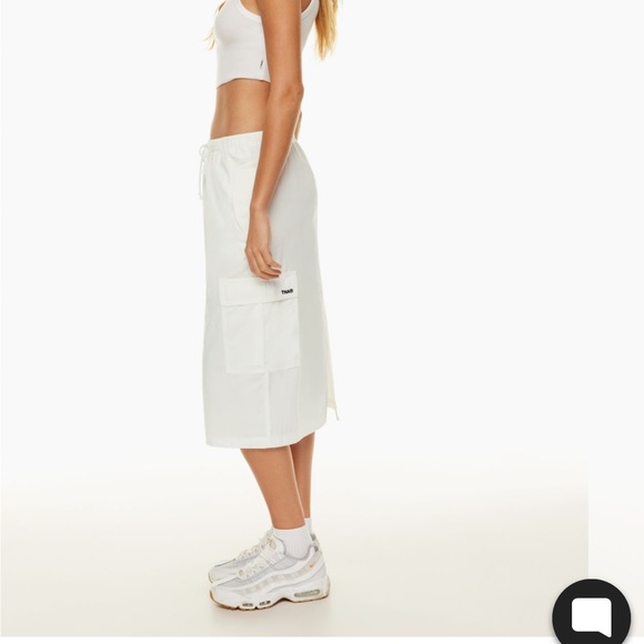 Aritizia TNA Swuad Cargo midi skirt size S white - Picture 2 of 7